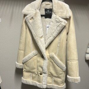 Hollister Cream Teddy Jacket with Faux Fur Trim